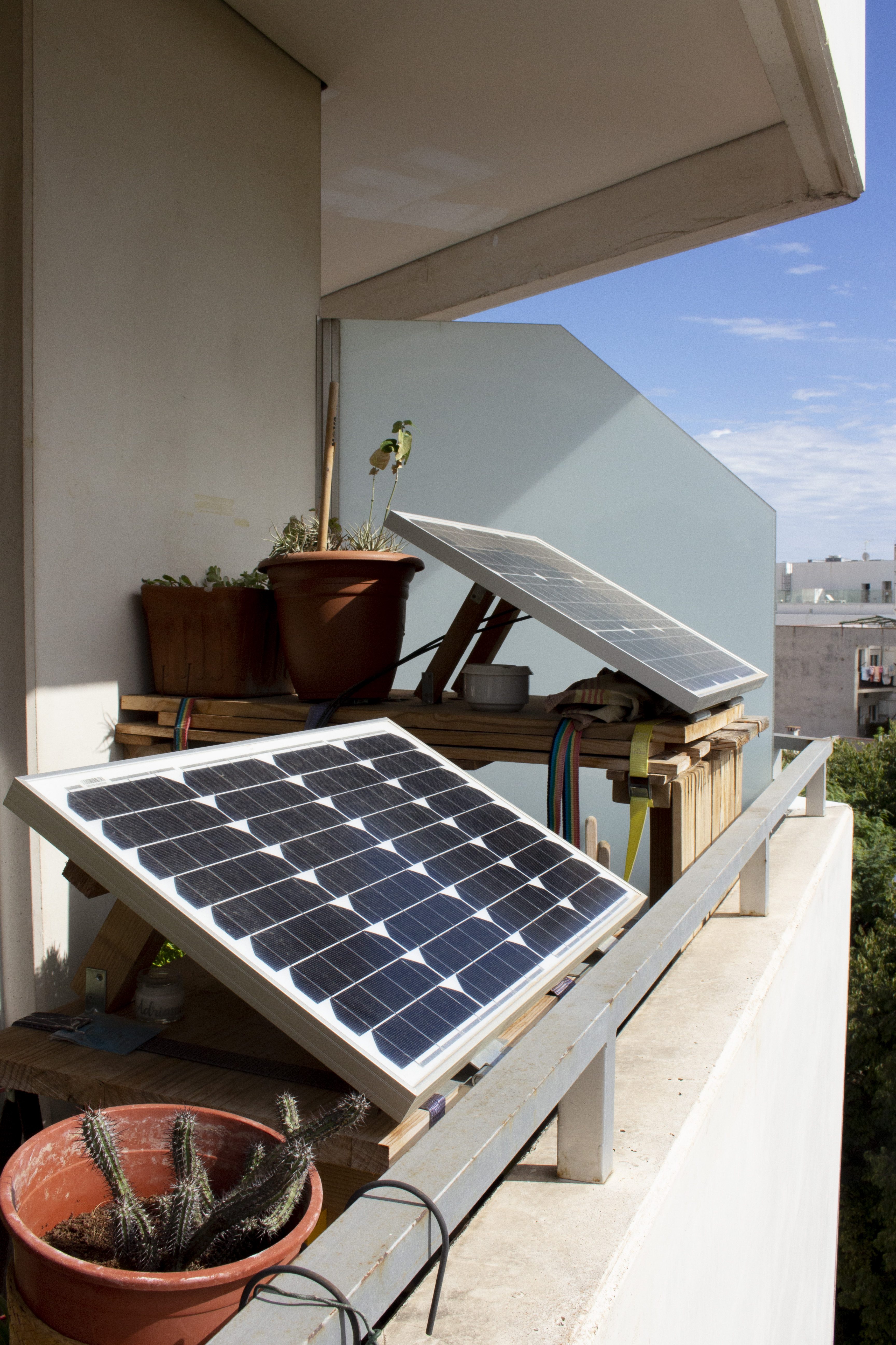 Solar panels on Low-tech Magazine's founder Kris De Decker balcony. Photo Marie Verdeil (license cc-by-sa-nc).