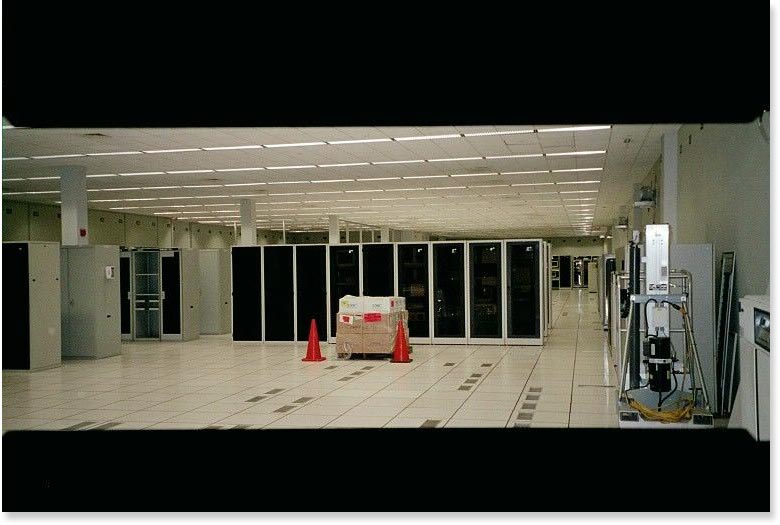 Image of inside a data-center. This is where your data lives. Probably about 1 in 10 people from America who view this photo visited a site that was hosted here at some point. This was originally the Prodigy and later the SBC Yahoo!; and currently one of the ATandT Yahoo! data centers. By smag, licensed under CC BY-NC-SA 2.0.